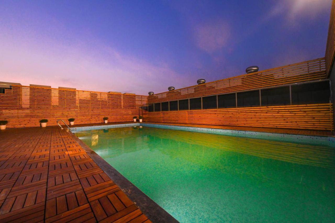 The Imperial Grand Hotel Ujjain Buitenkant foto