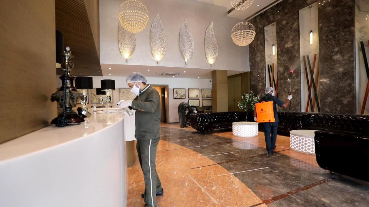 The Imperial Grand Hotel Ujjain Buitenkant foto